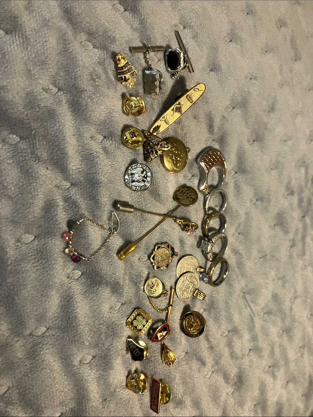 Mason Gold and Silver Mixed-Metal Key & Card Charms
